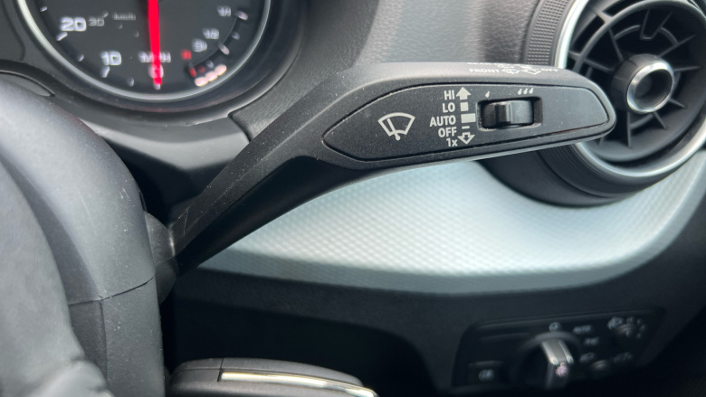 Audi Q2 1.6 TDI SE 5dr Diesel Estate